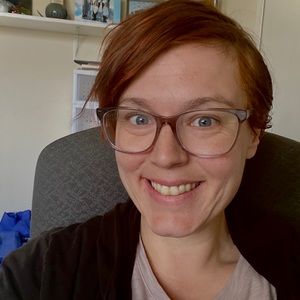 Meet your Posher, Deanna